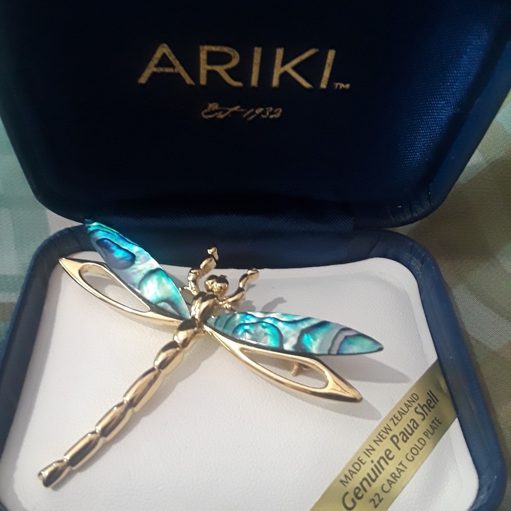 22 carat gold plated pen. Genuine Paula shell.